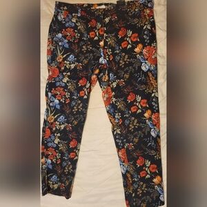Cropped Floral Pants